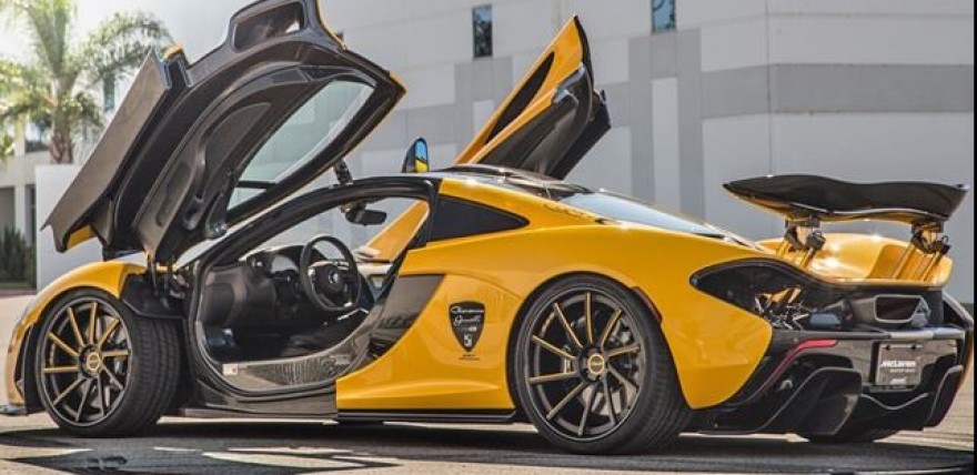 CarVerse Epic Find of the Day: McLaren P1