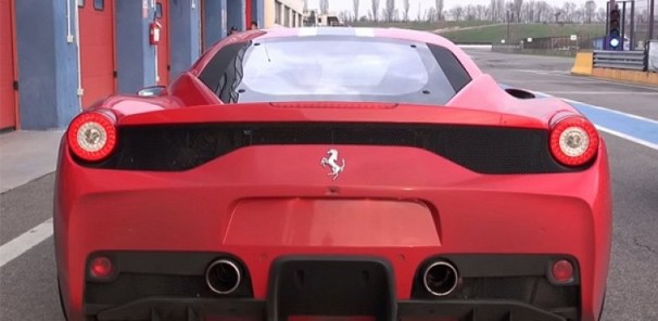 Ferrari 458 Speciale Swiftly Takes On Franciacorta
