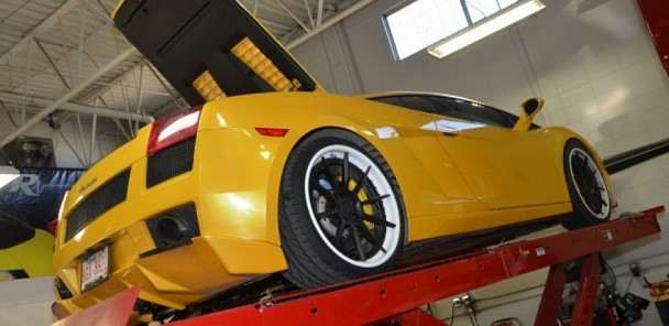 Twin Turbo Lamborghini Gallardo Hits 830HP