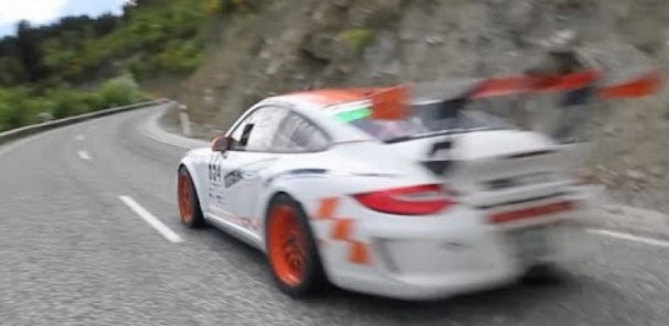 Record Crown Range Pass in a Porsche GT3 Cup - /DRIVER'S EYE
