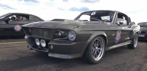 Ford Shelby Mustang GT500 Eleanor Kills it at the Dragraces!