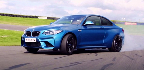 The new BMW M2 Coupé KILLS it at Anglesey Circuit